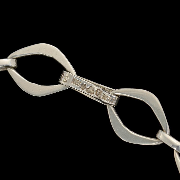HALSBAND, silver, Sven-Erik Högberg, Göteborg, 1993. Vikt 48 g.