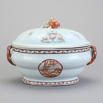 TERRIN, porslin, Kina, sent 1700-tal.
