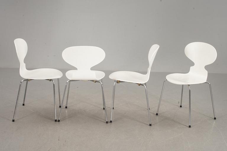 STOLAR, 4 stycken "Myran" Arne Jacobsen, Fritz Hansen, 1900-talets senare del.