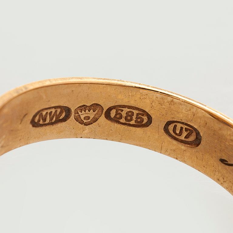 Liisa Vitali,  a 14K gold 'Leppäkerttu' (Ladybird) ring, Westerback, Helsinki 1973.