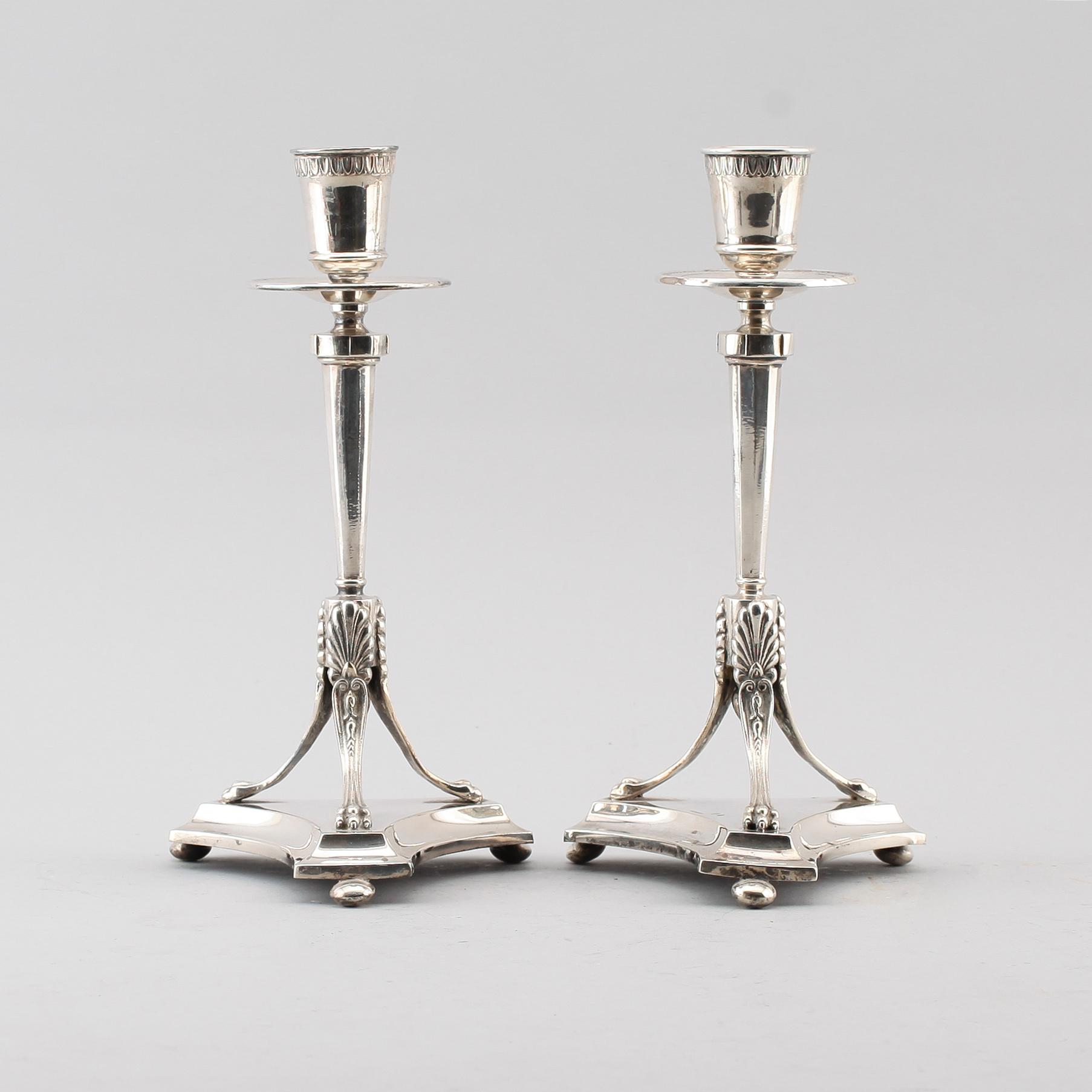 LJUSSTAKAR, 1 par, nysilver, C G Hallberg, 1900-talets första hälft.