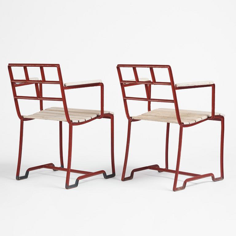 Carl Hörvik, a pair of garden chairs, possibly produced by Thulins vagnfabrik, Skillingaryd.