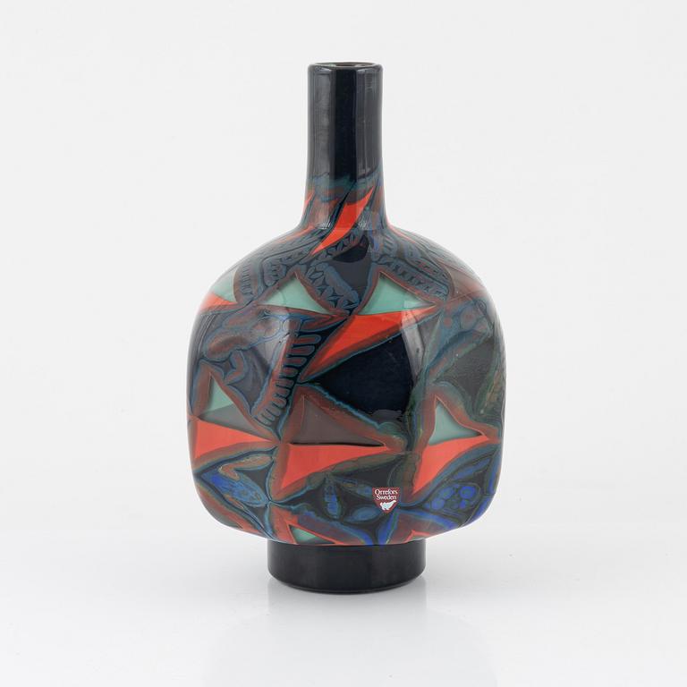 Eva Englund, vas, glas, "Millefiore Röd", Orrefors Gallery, 5/40, 1990.