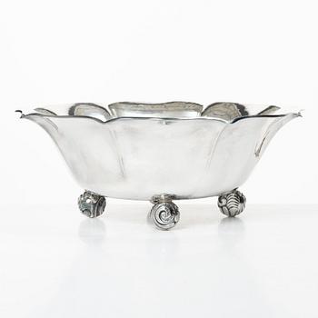 A silver bowl, Norway, 1930.