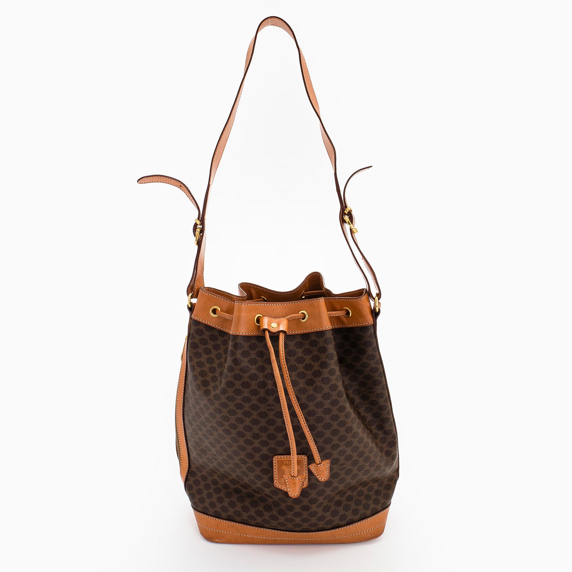 Céline, väska, "Macadam Bucket Bag".