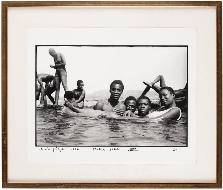 Malick Sidibé, 'À la Plage', 1974.