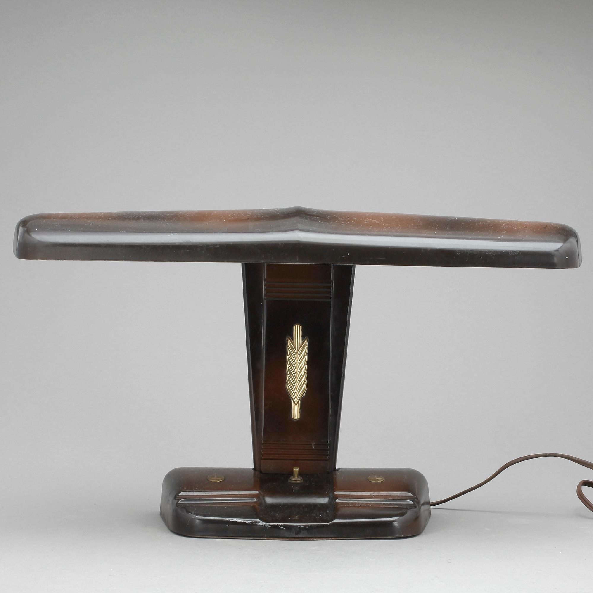 BORDSLAMPA, Moe Light, 1900-talets första hälft.