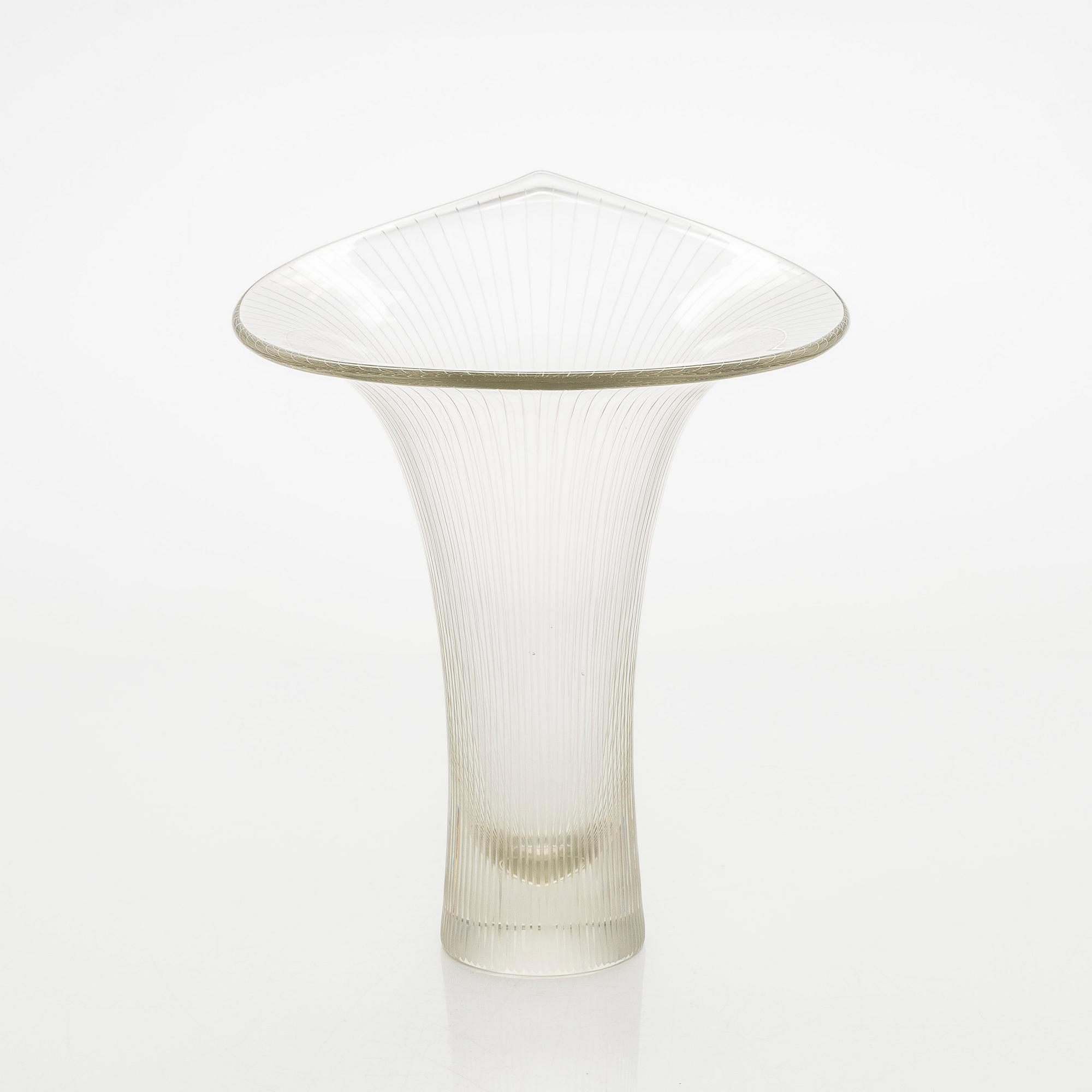 Tapio Wirkkala, a 'Chanterelle' glass vase, signed Tapio Wirkkala, Iittala -58.
