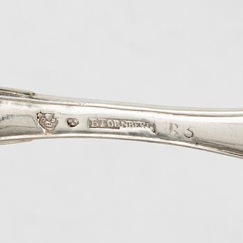 Bengt Törnberg, forks, 12 pcs, and Stephan Westerstråhle and Niklas Ramberg, spoons, a pair, early 19th century.