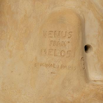 A sculpture, "Venus of Melos", Upsala-Ekeby, circa 1900.