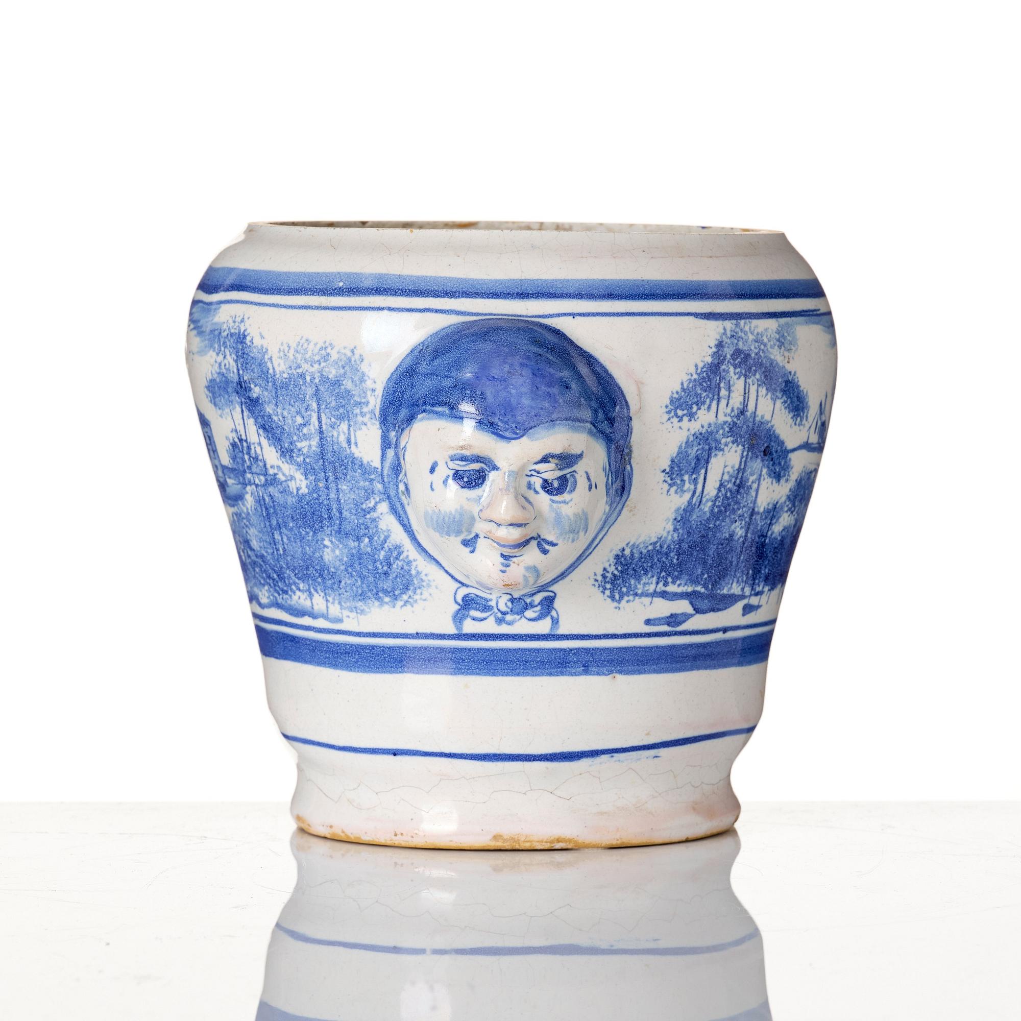 A Marieberg faience jar, 18th Century.