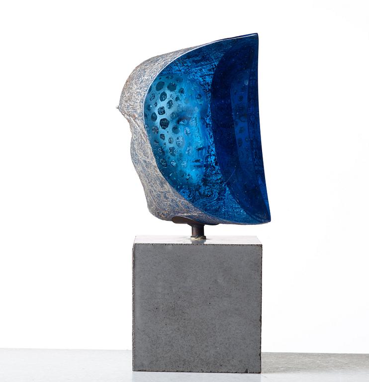 Bertil Vallien, a unique sand cast glass sculpture of a "Janus" head, Kosta Boda, Sweden.