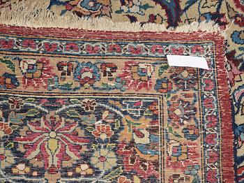 SEMI-ANTIQUE MASHAD. 518 x 356 cm.