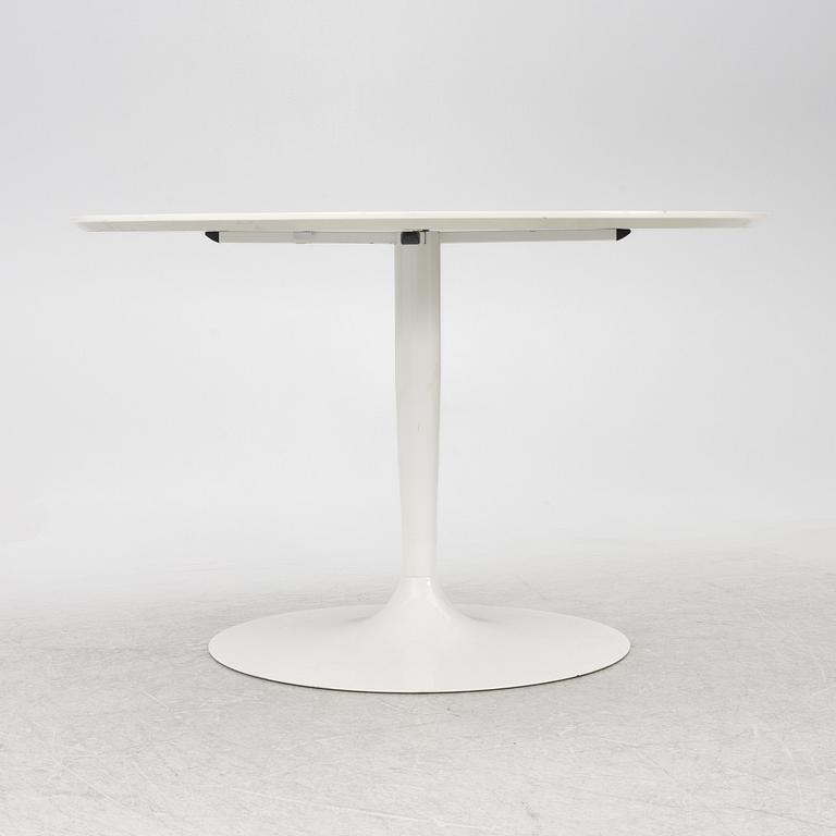 A dining table, Calligaris, Italy, 21st century.