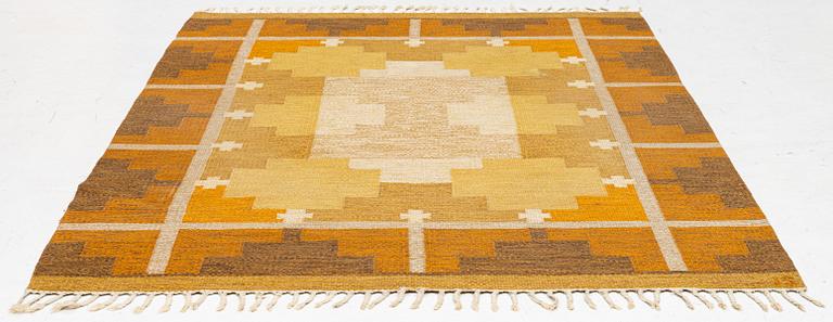 Ingegerd Silow, a flat weave rug, signed IS, c. 225 x 168 cm.