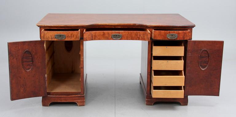 SKRIVBORD, 1800/1900-tal.