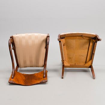VENÄLÄINEN NOJATUOLIPARI, 1800-luvun puoliväli.