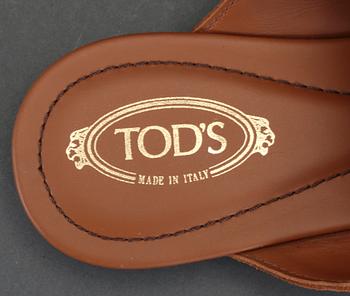 SANDALER, Tod´s, ett par slip-in sandaler, storlek 37.