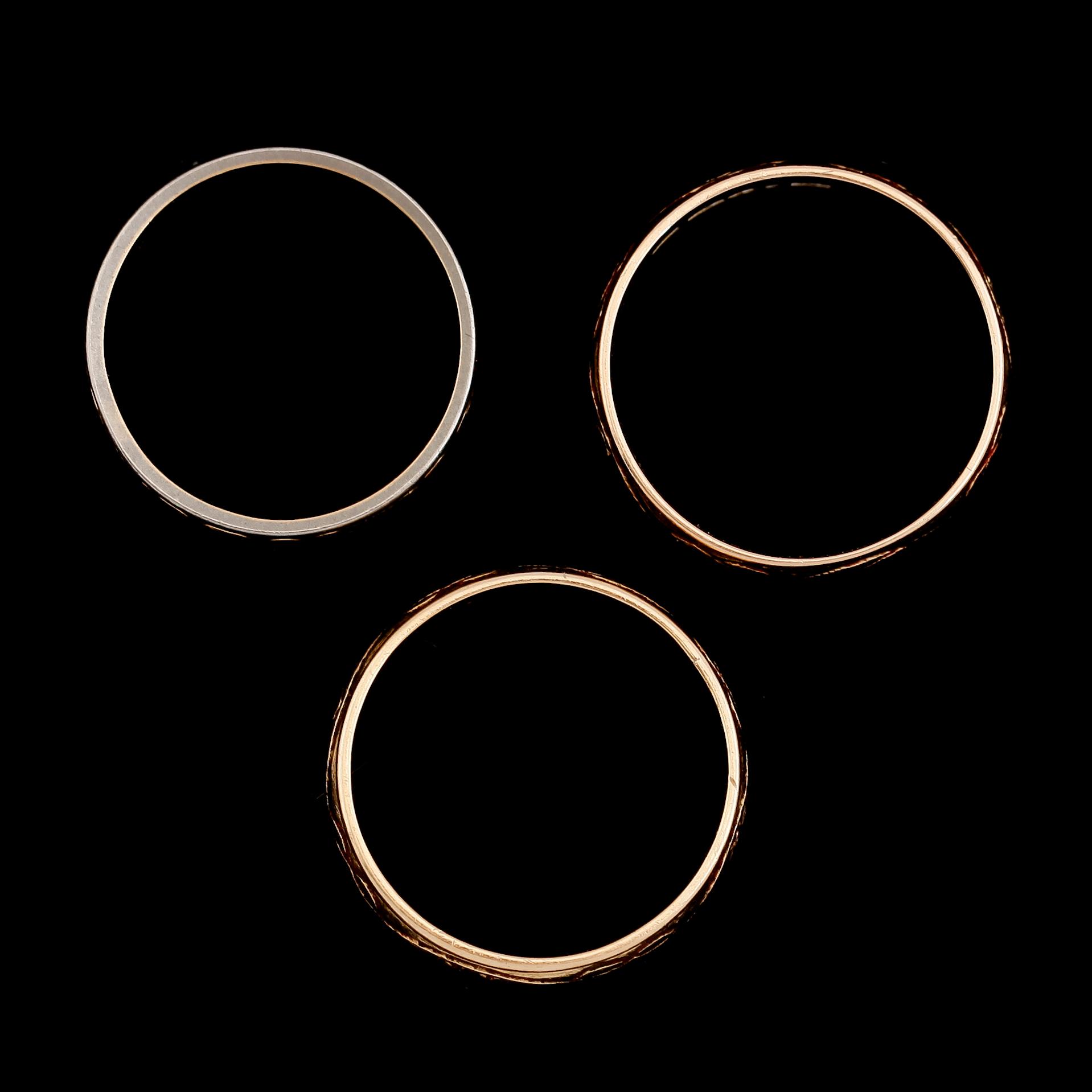 ORDENSRINGAR, 3 st, 18 k guld.