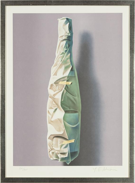 Yrjö Edelmann, Wrapped bottle.