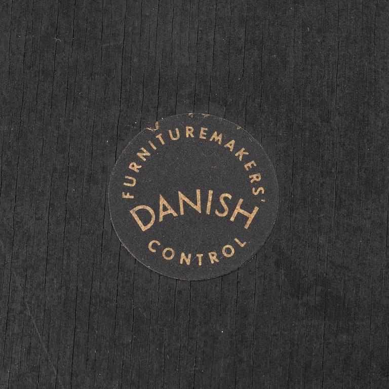 Hans J. Wegner, Armchair CH 35, Carl Hansen, Odense, Denmark.