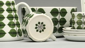 SERVISDELAR, 18 delar, flintgods och porslin, "Berså", Stig Lindberg, Gustavsberg. 1960-tal.