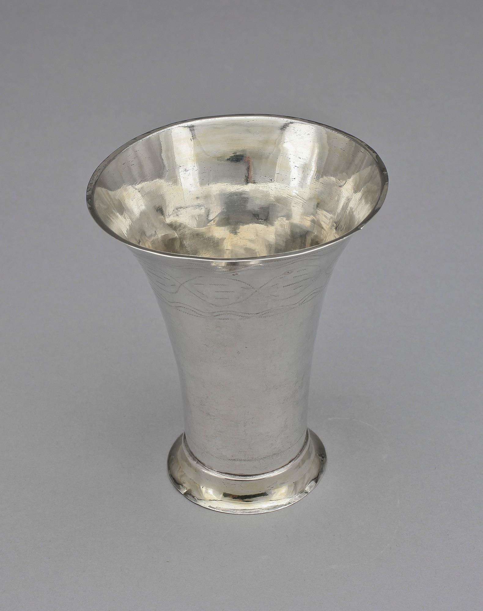 BÄGARE, silver, Anders Pihra, Åbo, 1817. Vikt 71 g.