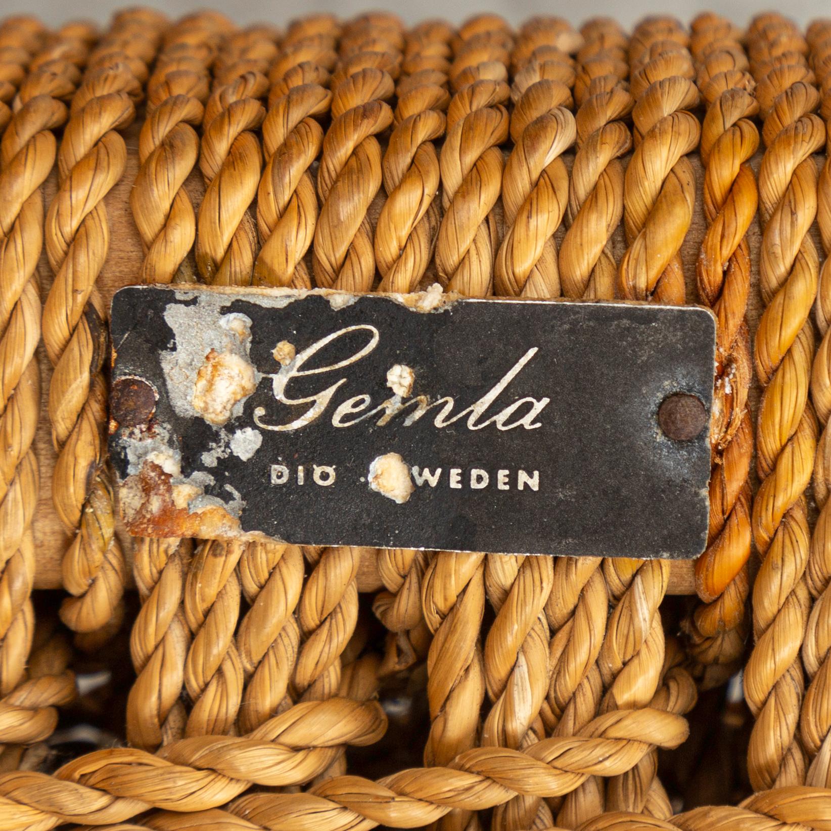 Gemla, stolar, ett par, modell "575/2", Diö, 1900-talets mitt.