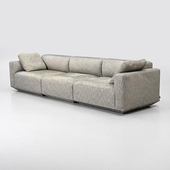 Edward van Vliet, sofa, “Develius Configuration D”, &Tradition.