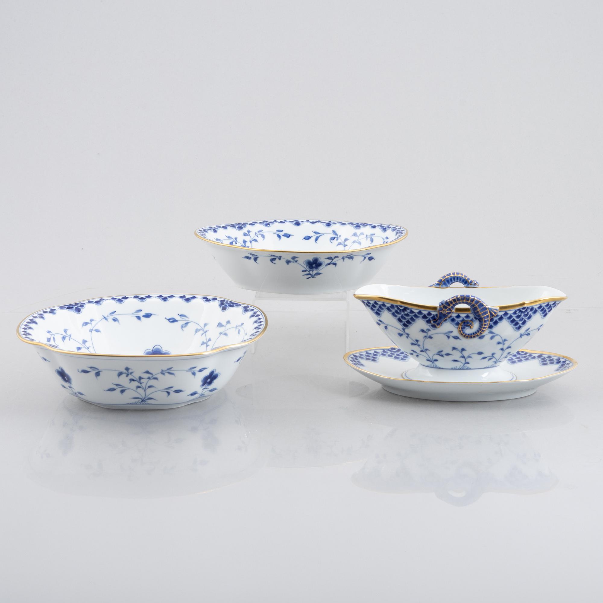 A 36-piece "Summerfugl"  porcelain dinner service, Bing & Grøndahl, Denmark.