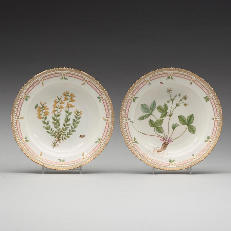 A set of nine Royal Copenhagen 'Flora Danica' soup dishes, Denmark, 20th Century.