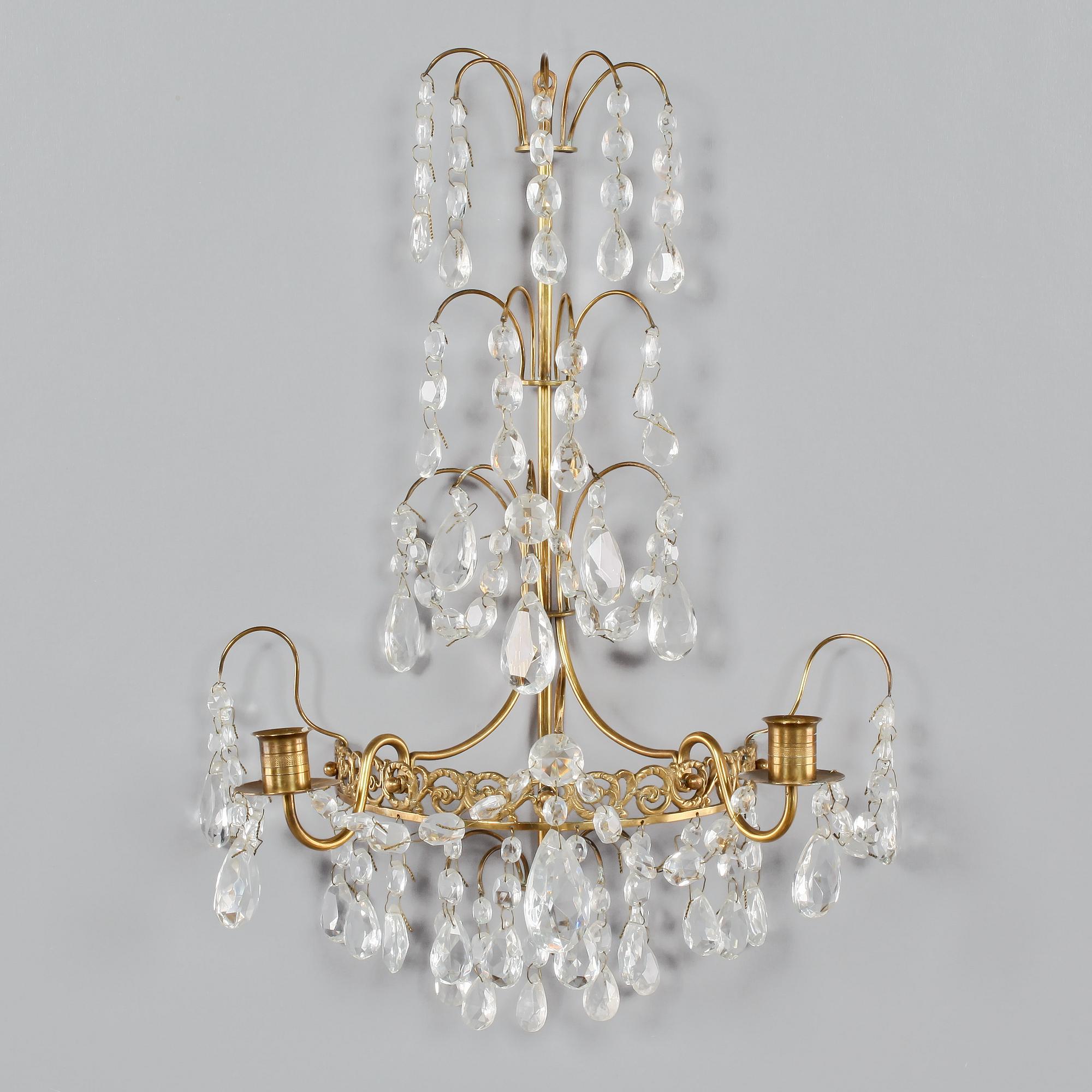 LAMPETTER, ett par, gustaviansk stil, 1900-talets mitt.