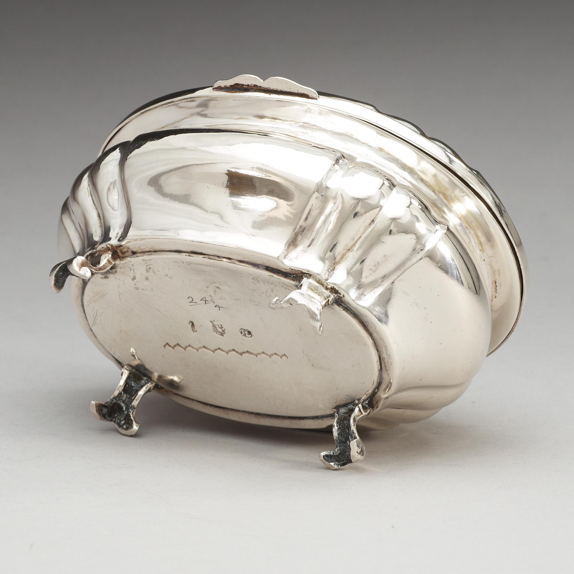A Swedish 18th century silver casket, makers mark of Petter Ersson Lund, Stockholm 1747.
