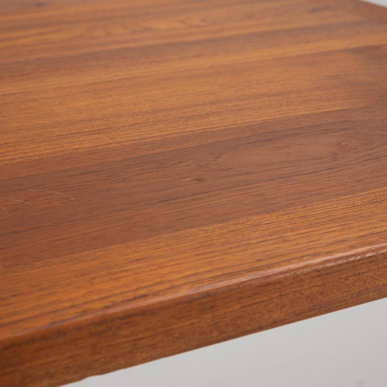 A teak Shaker style dining table, mid 20th Century.
