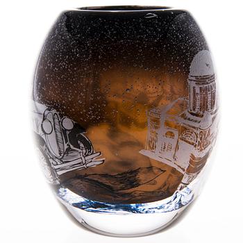 SINI MAJURI, a glass sculpture signed Sini Majuri 2016.