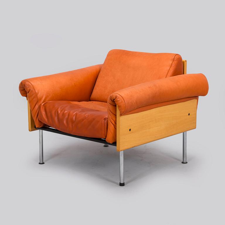 Yrjö Kukkapuro, sohva ja nojatuoli "Ateljee" tilaustyö, Haimi, 1970-luvun loppu.