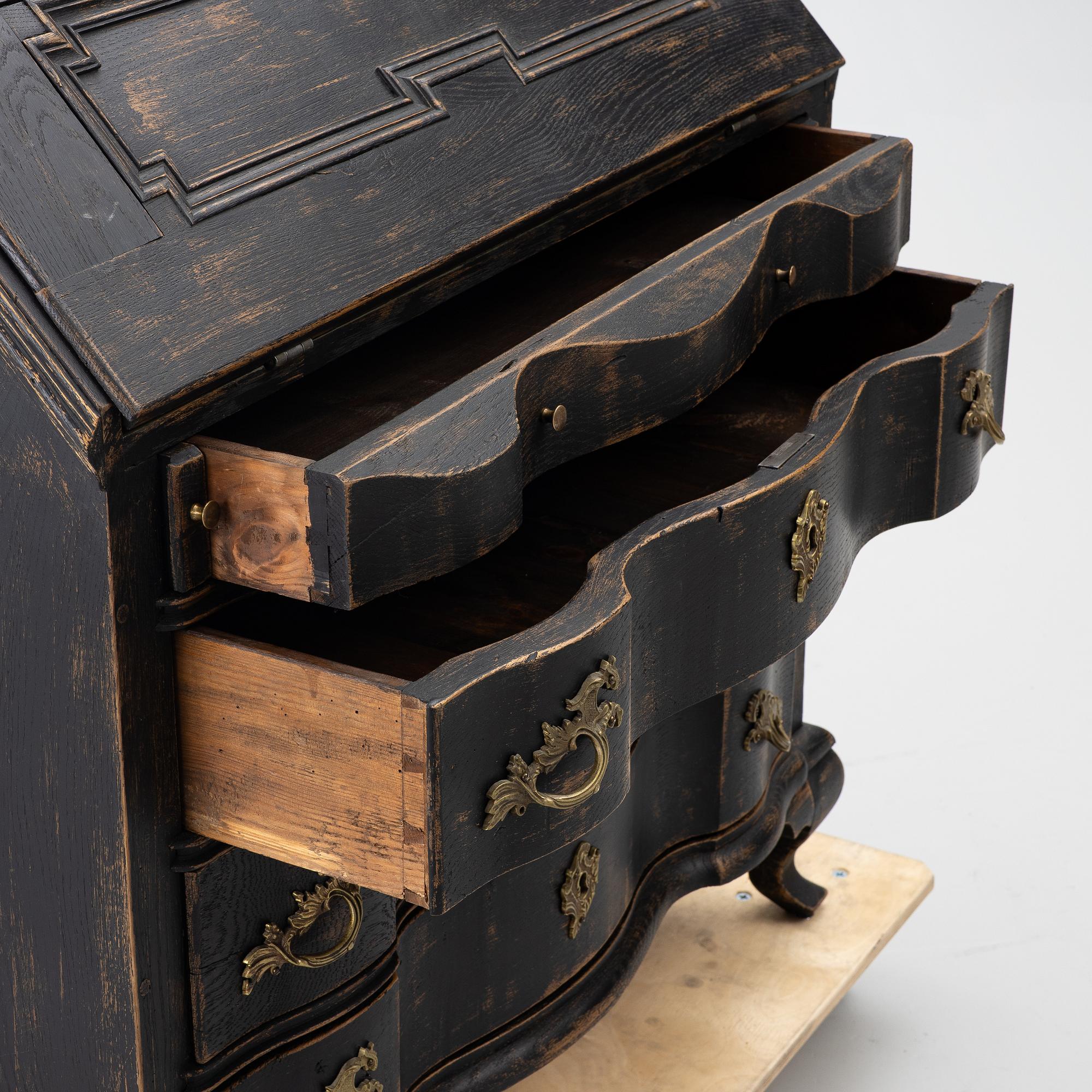 Snedklaffsekretär, barockstil, 1800-tal.