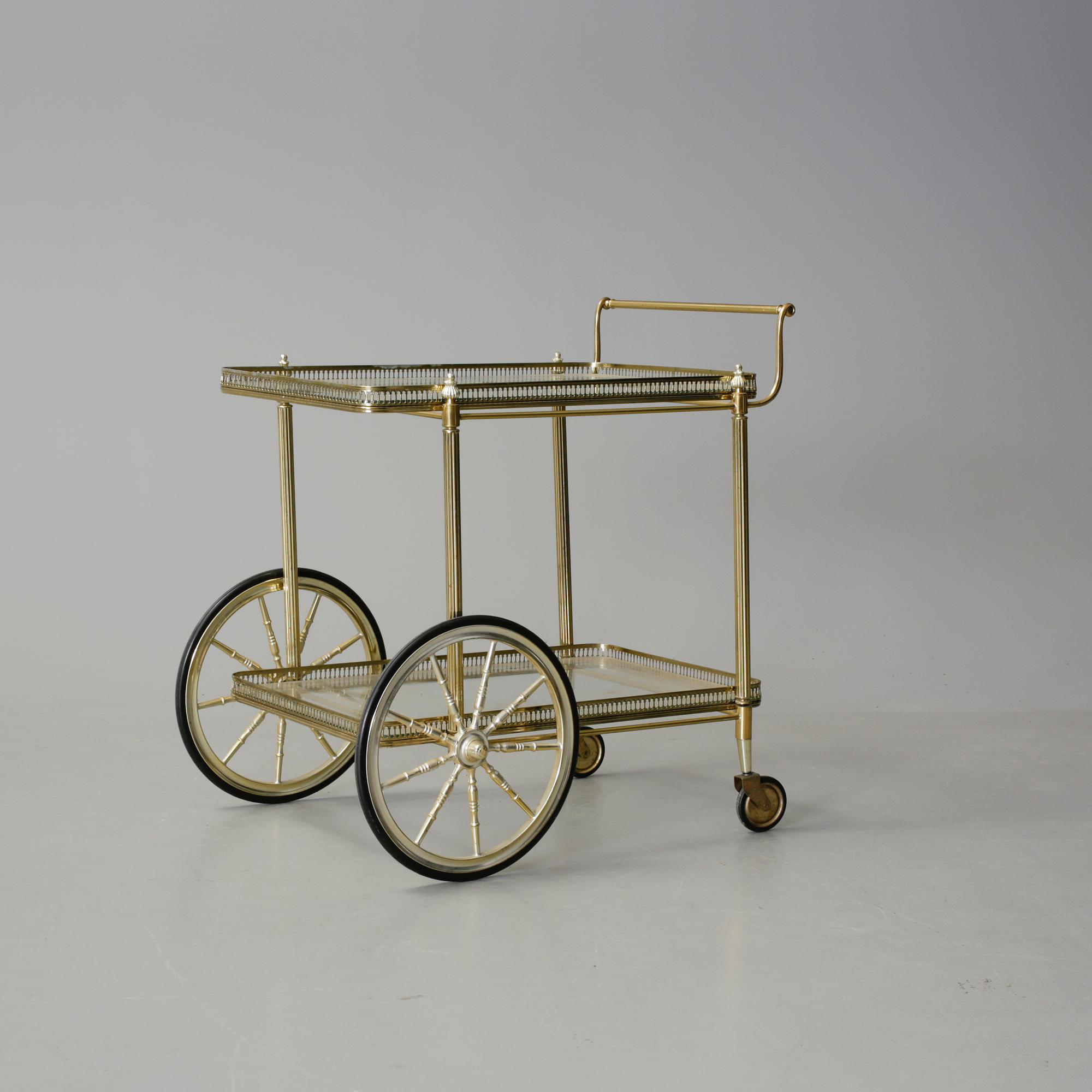 SERVERINGSVAGN, 1900-talets andra hälft.