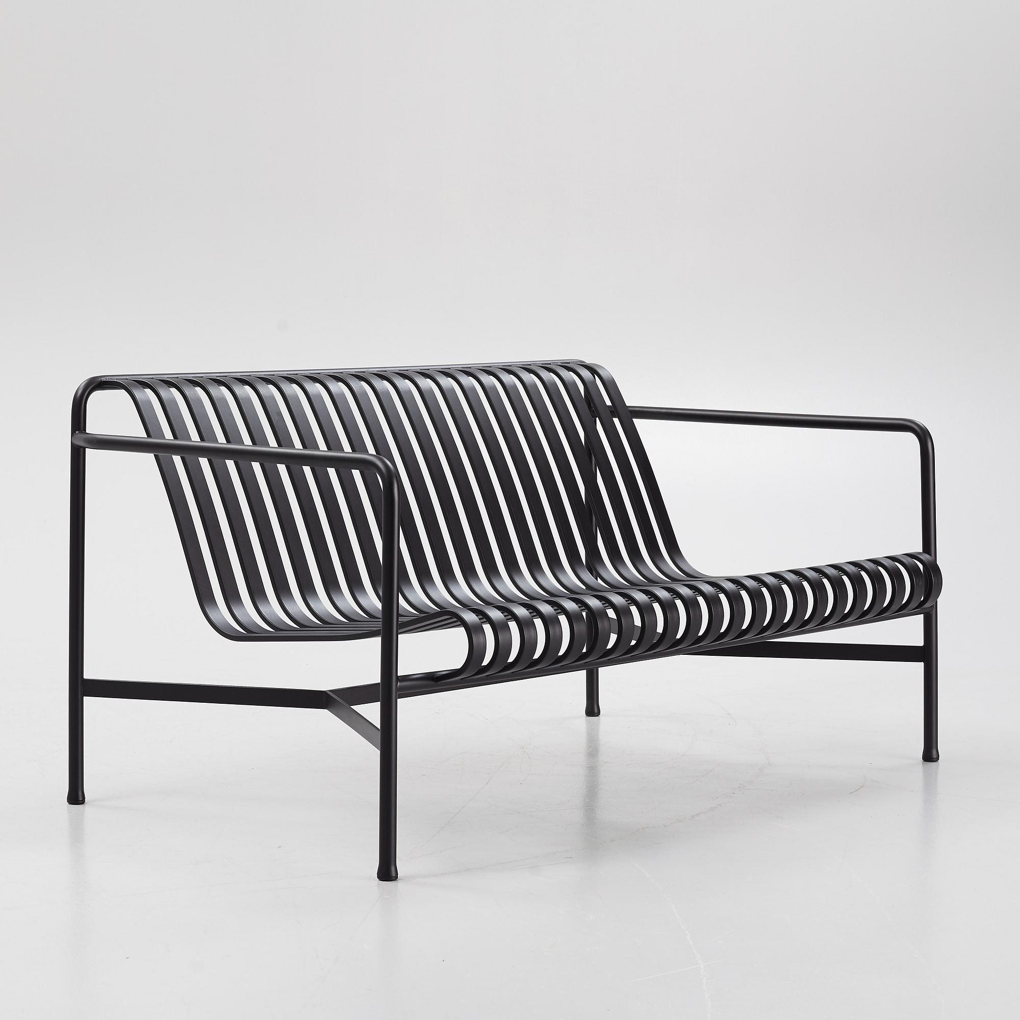 Ronan & Erwan Bouroullec, trädgårdssoffa, "Palissade", HAY, Danmark.