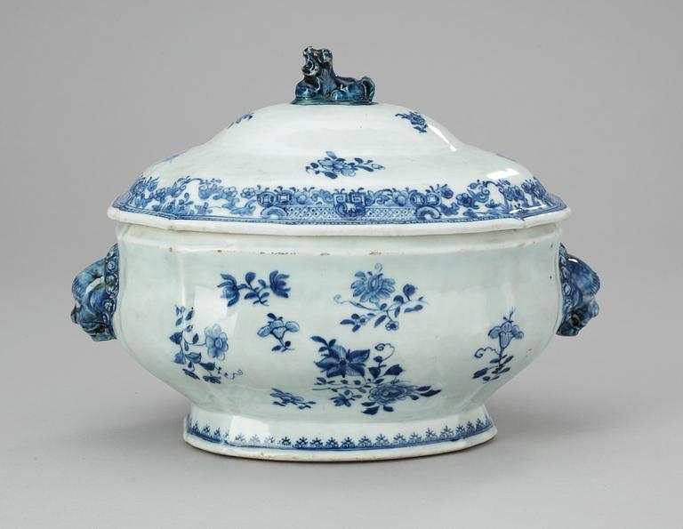 TERRIN med LOCK, kompaniporslin, Qing dynastin, Qianlong (1736-95).