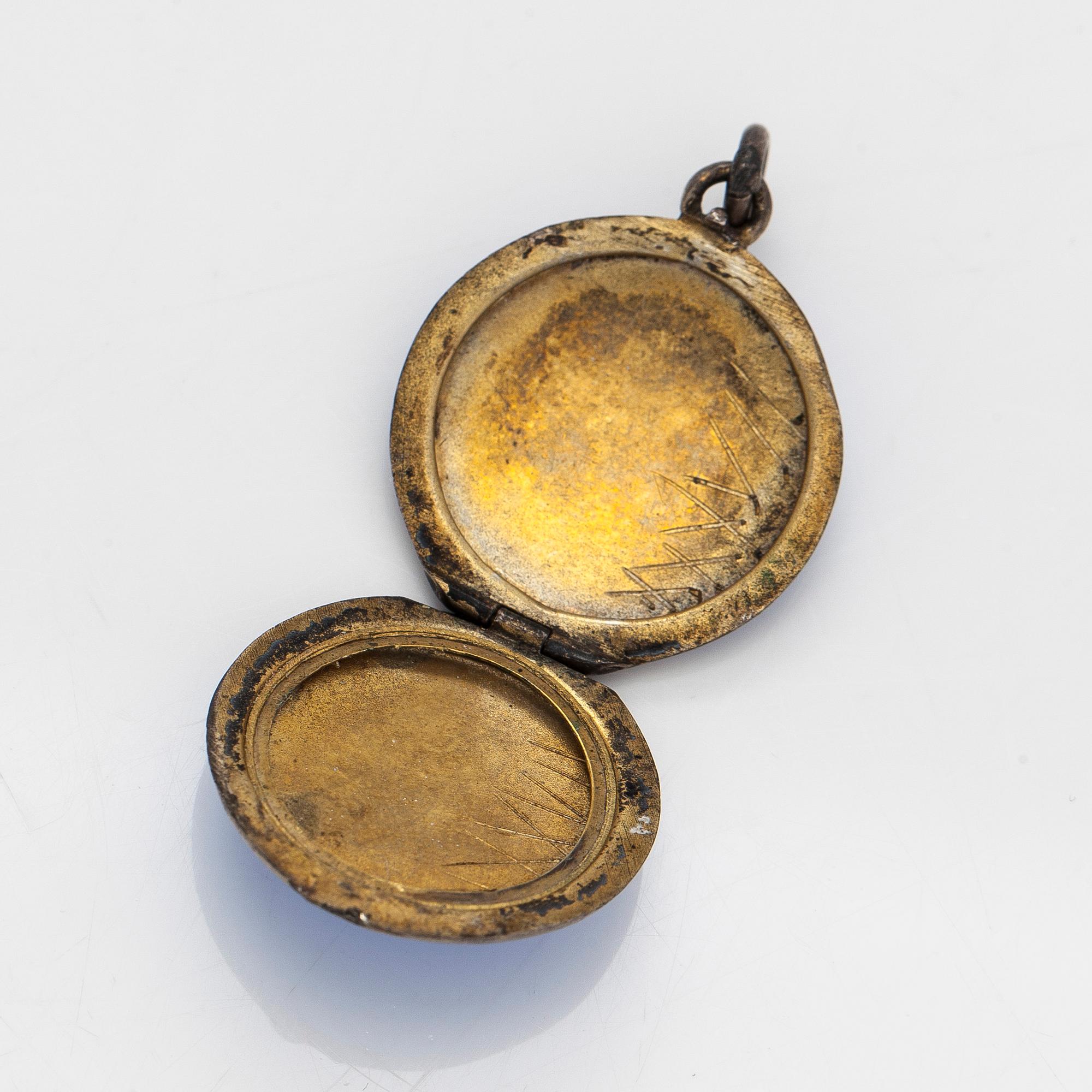A gilded silver and enamel box, Marius Hammer, Norway, and a pendant in silver and enamel.