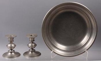 FAT samt LJUSSTAKAR, ett par, tenn. Bl.a Edvin Ollers. 1970-tal.