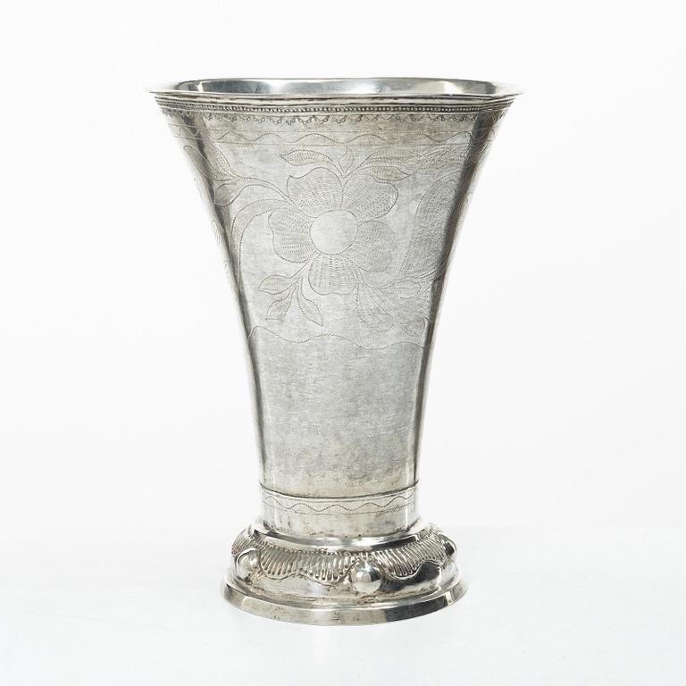 A Swedish silver beaker, mark of Hans Lyberg, Borås 1811.