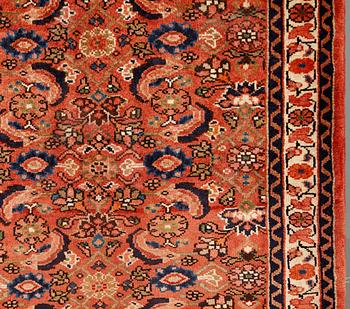 A Hamadan runner, approximately 286 x 98 cm.