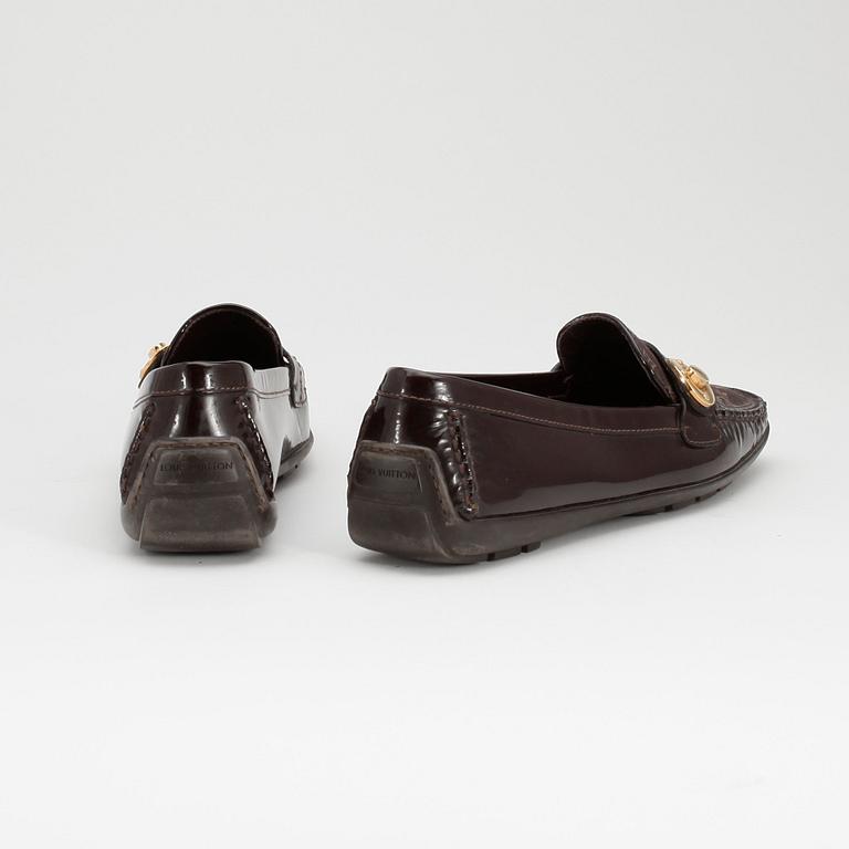 LOUIS VUITTON, a pair of brown monogram patent leather and fabric loafers.