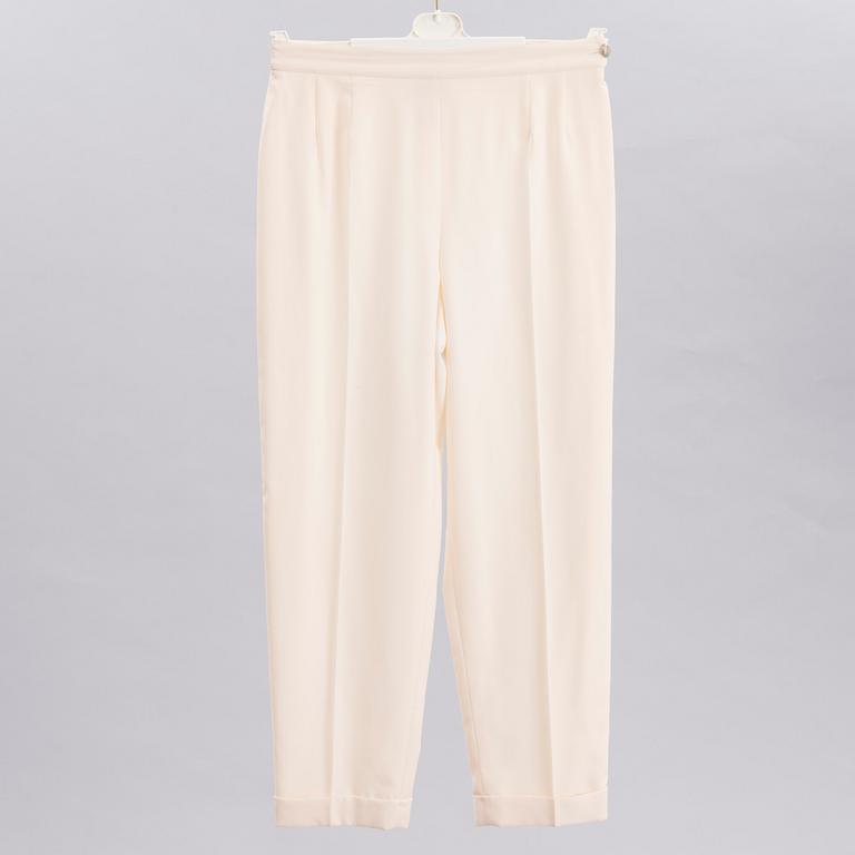 A Pair of White Chanel Wool Trousers, size 44(FR).