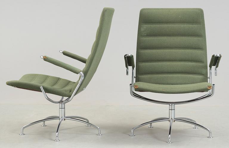 FÅTÖLJER,  ett par "SAS Chair Series", Jens Ammundsen för Fritz Hansen, Danmark 1978.