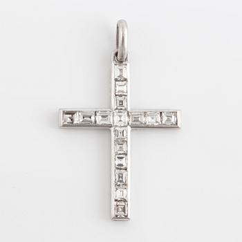 Platinum cross with step-cut diamonds.