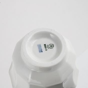 20 pieces of a porcelain 'Blue flower' service, Royal Copenhagen, Denmark.