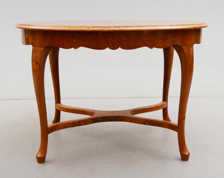 MATGRUPP, 9 delar, rokokostil, 1900-talets första hälft.
